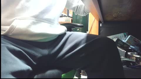 Snapshot of selfpound chatting on 10-13-25, 01:11 selfpound online show from 10-13-25, 01:11