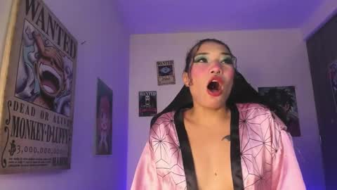 Snapshot of selina_kyl3 chatting on 02-28-25, 06:43 Selinna Kyle online show from 02-28-25, 06:43