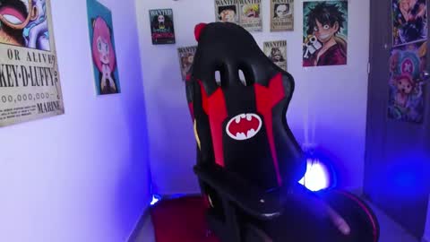 Snapshot of selina_kyl3 chatting on 03-07-25, 12:12 Selinna Kyle online show from 03-07-25, 12:12