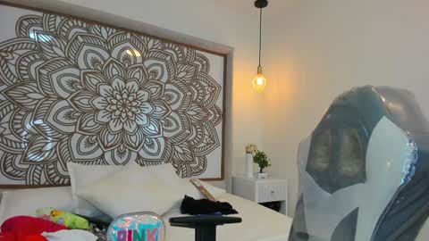 Selket online show from 01-07-25, 11:05