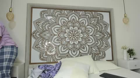 Selket online show from 01-22-25, 05:06