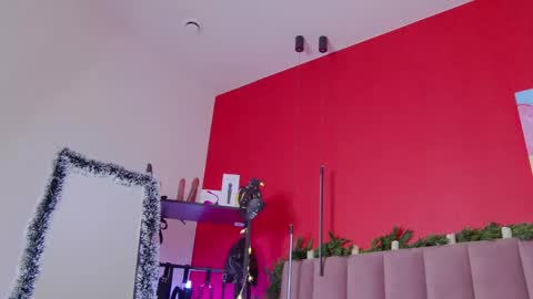 Nicole online show from 12-27-24, 05:09