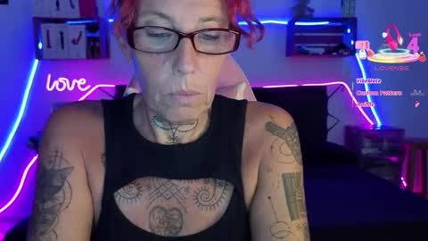 Snapshot of selvaggia_del_caribe chatting on 09-22-25, 04:42 Selvaggia Del Caribe online show from 09-22-25, 04:42