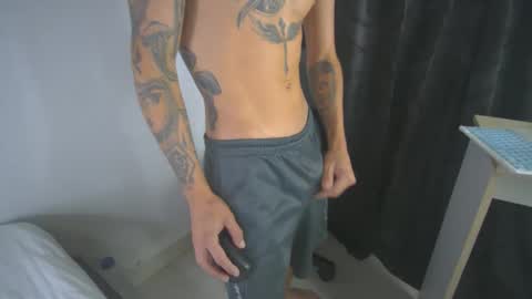 Snapshot of sem_alas chatting on 02-22-25, 10:52 sem_alas online show from 02-22-25, 10:52