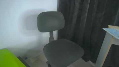 Snapshot of sem_alas chatting on 03-04-25, 01:45 sem_alas online show from 03-04-25, 01:45