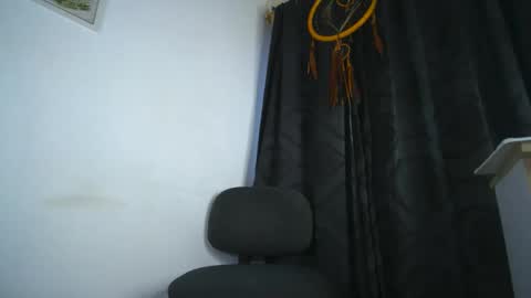Snapshot of sem_alas chatting on 10-03-25, 10:51 sem_alas online show from 10-03-25, 10:51