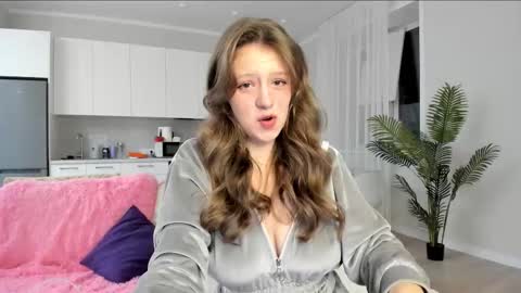 Ami online show from 11-07-25, 12:27