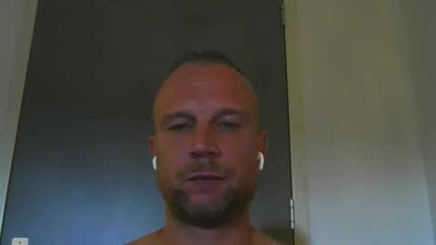 sence08 online show from 10-27-25, 11:47