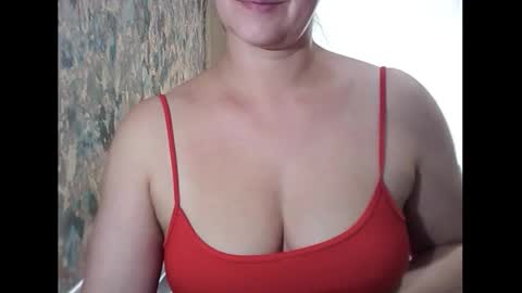 Snapshot of send_me chatting on 10-23-25, 07:18 send me online show from 10-23-25, 07:18