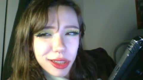 Snapshot of sendforesme chatting on 12-29-24, 04:16 goddess esme online show from 12-29-24, 04:16