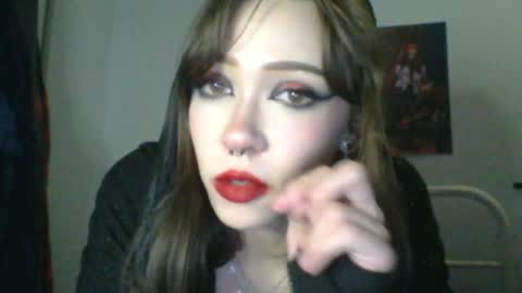 Snapshot of sendforesme chatting on 01-17-25, 11:51 goddess esme online show from 01-17-25, 11:51