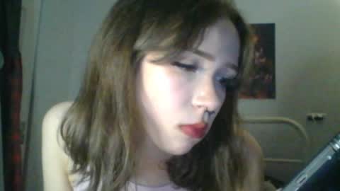 Snapshot of sendforesme chatting on 02-16-25, 04:53 goddess esme online show from 02-16-25, 04:53