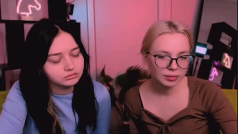 Sendi online show from 11-21-25, 09:41