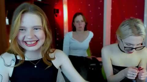 Snapshot of sendi_cais chatting on 02-25-26, 08:18 Sendi online show from 02-25-26, 08:18