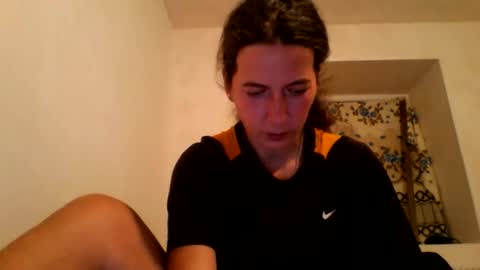 Snapshot of sendiarayl chatting on 10-20-25, 04:51 sendiarayl online show from 10-20-25, 04:51