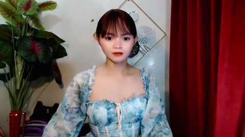 sensational_yeng online show from 10-16-25, 08:26