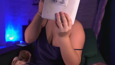 Jasmine online show from 01-17-25, 07:51