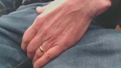 Snapshot of sensualgent69 chatting on 01-10-25, 05:56 sensual online show from 01-10-25, 05:56