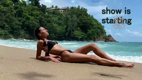 Snapshot of sensualica chatting on 12-24-24, 04:40 Lica online show from 12-24-24, 04:40