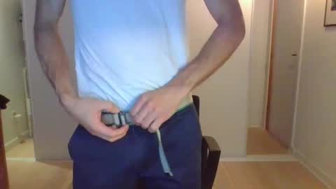 Snapshot of sensuasculine chatting on 12-13-24, 08:51 Matt online show from 12-13-24, 08:51