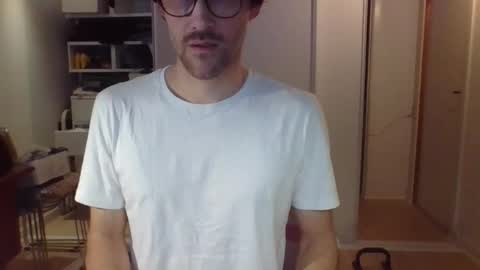 Snapshot of sensuasculine chatting on 01-15-26, 09:14 Matt online show from 01-15-26, 09:14