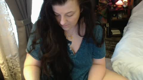 Snapshot of sentfrmheaven chatting on 02-05-25, 01:33 Tara online show from 02-05-25, 01:33