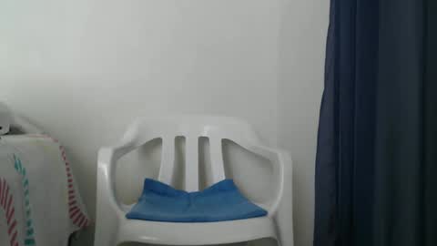 Snapshot of senyeiblack chatting on 02-23-25, 04:13 Jose online show from 02-23-25, 04:13