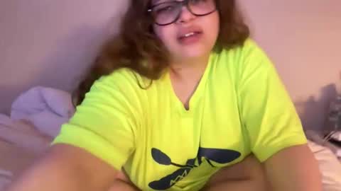 Snapshot of seraphinavelvet chatting on 03-04-26, 12:05 Seraphina online show from 03-04-26, 12:05