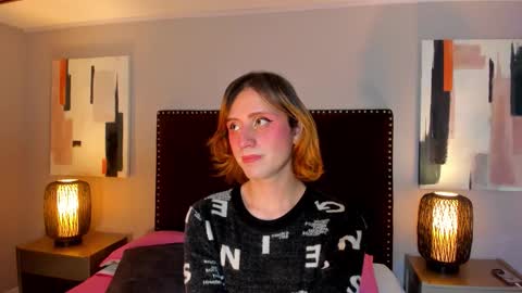 Seraphine star online show from 02-20-26, 01:13