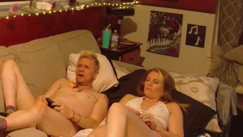 seraphyx33 online show from 11-17-25, 05:46