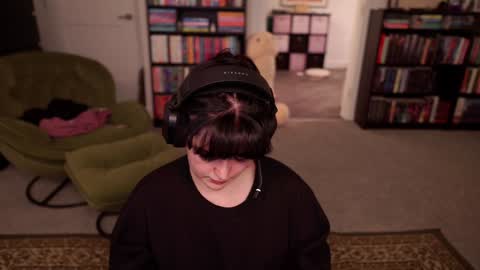 SeraReads online show from 01-18-25, 06:24