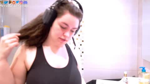 SeraReads online show from 03-11-25, 10:07