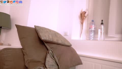 SeraReads online show from 03-11-25, 01:12