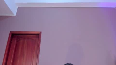 serenaaveline online show from 12-19-25, 11:56