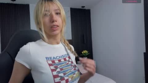 Serene online show from 10-09-25, 01:20