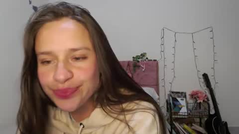 Snapshot of serenity_crystal chatting on 12-31-24, 12:43 serenity_crystal online show from 12-31-24, 12:43