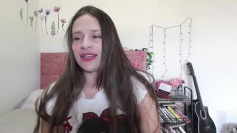 Snapshot of serenity_crystal chatting on 01-19-25, 09:13 serenity_crystal online show from 01-19-25, 09:13