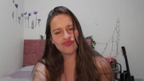 Snapshot of serenity_crystal chatting on 01-29-25, 11:25 serenity_crystal online show from 01-29-25, 11:25