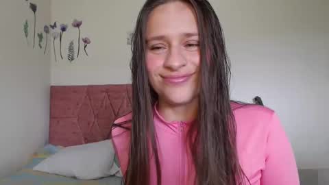 Snapshot of serenity_crystal chatting on 11-01-25, 05:59 serenity_crystal online show from 11-01-25, 05:59