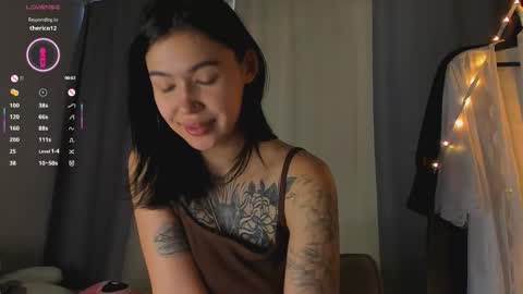 Ariana online show from 10-08-25, 03:15