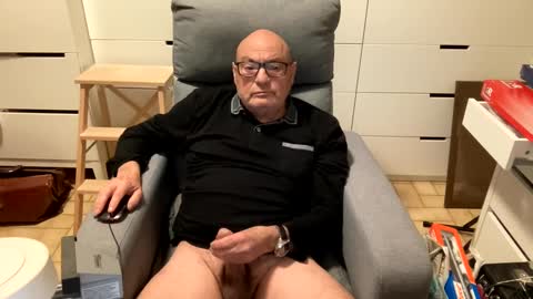 serge8413 online show from 12-28-24, 11:26