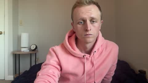 Snapshot of seriously_looking chatting on 11-04-25, 09:03 Pretty Cock98 online show from 11-04-25, 09:03