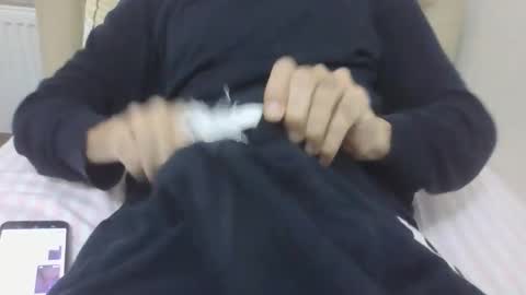 Snapshot of sero98313230 chatting on 11-15-25, 07:54 sero98313230 online show from 11-15-25, 07:54