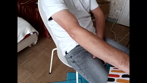 Snapshot of serpenttiin chatting on 10-25-25, 08:55 serpenttiin online show from 10-25-25, 08:55