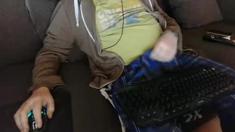 Snapshot of serpicojou chatting on 12-16-25, 06:40 Serpico online show from 12-16-25, 06:40