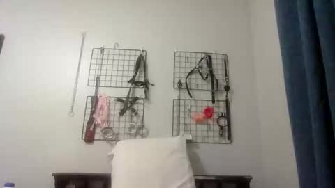 Snapshot of servilesarah chatting on 01-29-25, 01:27 Servile Sarah online show from 01-29-25, 01:27