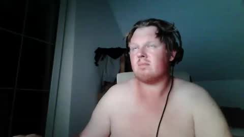 Snapshot of setcuna chatting on 09-19-25, 07:58 setcuna online show from 09-19-25, 07:58