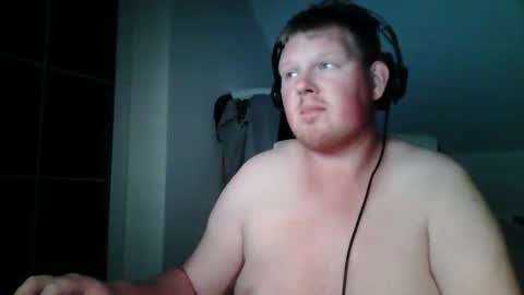 Snapshot of setcuna chatting on 10-19-25, 07:47 setcuna online show from 10-19-25, 07:47