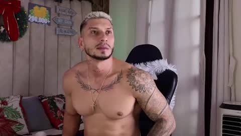 HEY IM SETH online show from 12-31-24, 06:02