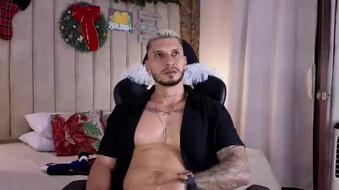 HEY IM SETH online show from 01-01-25, 04:18